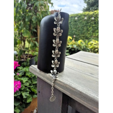 Zamak armband flower